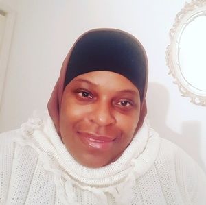 Meet your Posher, Dion